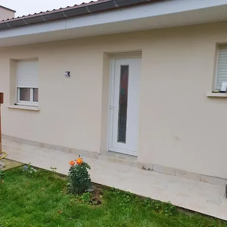 아파트 A Avec Terrasse 38 M² Et Jardin